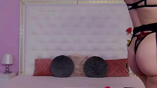 Lenna Paul online show from 03/16/26, 05:44