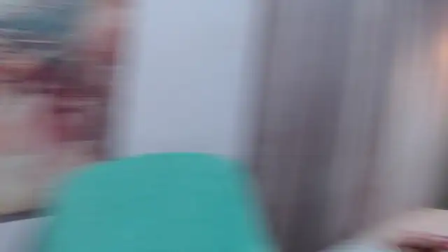 Snapshot of Cindy_milf chatting on 01/01/25, 02:52 Cindy milf online show from 01/01/25, 02:52