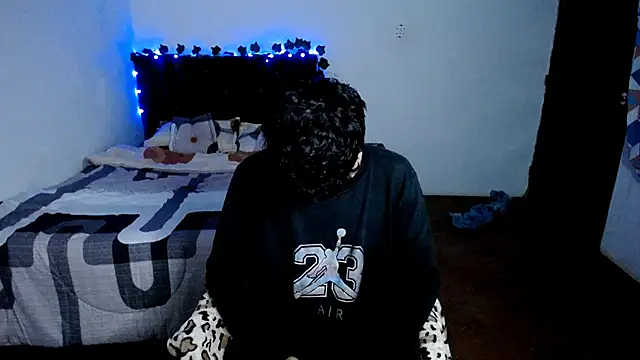 freddy romas online show from 09/23/25, 03:42