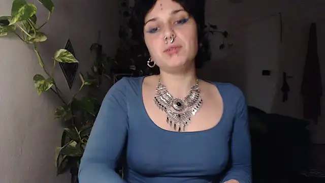 kinkyspirali online show from 01/17/26, 11:30