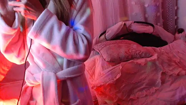 mysterymel online show from 10/19/25, 08:20