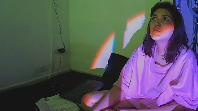 soysara15 online show from 06/05/26, 10:32