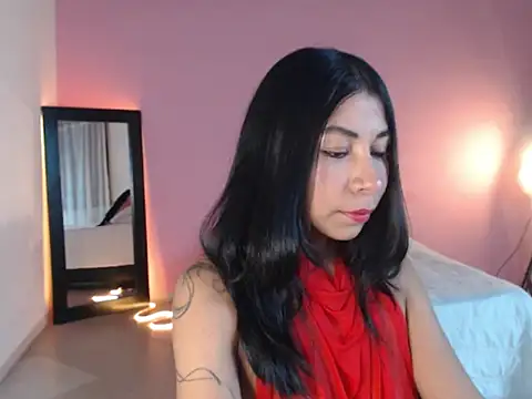 selene gils online show from 04/26/26, 09:12