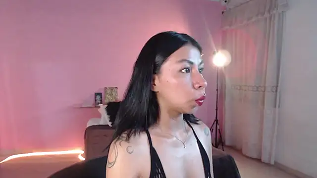 Snapshot of selene_gils chatting on 06/18/26, 07:07 selene gils online show from 06/18/26, 07:07