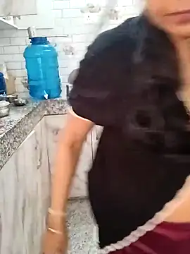 Saroj-Shah online show from 03/18/26, 06:05