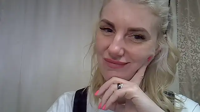 Snapshot of Pabonya91 chatting on 02/02/25, 03:17 Pabonya91 online show from 02/02/25, 03:17