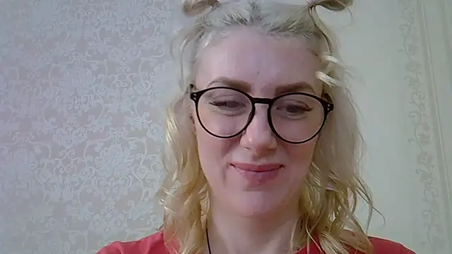 Snapshot of Pabonya91 chatting on 02/07/25, 10:08 Pabonya91 online show from 02/07/25, 10:08