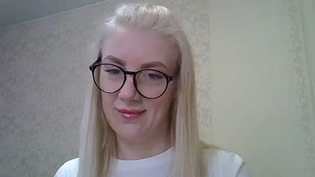 Snapshot of Pabonya91 chatting on 02/11/25, 08:15 Pabonya91 online show from 02/11/25, 08:15
