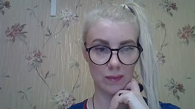 Snapshot of Pabonya91 chatting on 02/15/25, 08:22 Pabonya91 online show from 02/15/25, 08:22