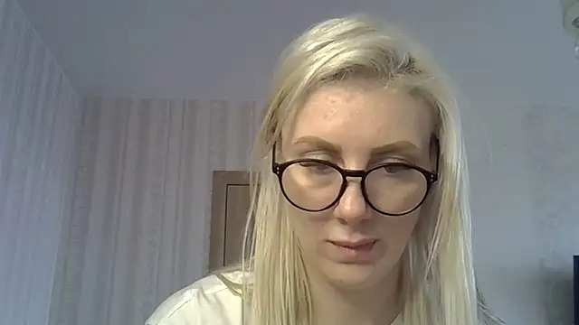 Snapshot of Pabonya91 chatting on 03/05/25, 09:05 Pabonya91 online show from 03/05/25, 09:05