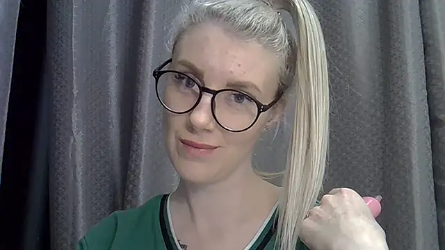 Snapshot of Pabonya91 chatting on 03/15/25, 07:27 Pabonya91 online show from 03/15/25, 07:27
