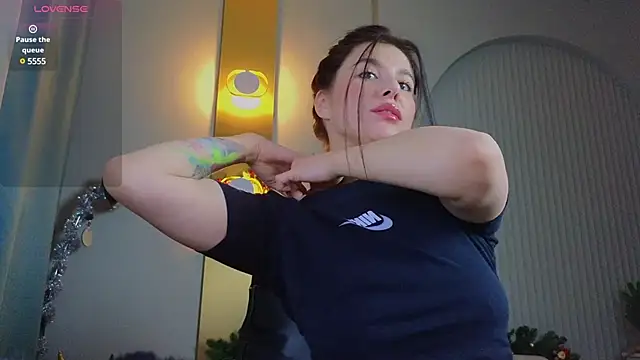 Jenna Adams  online show from 01/15/25, 04:15