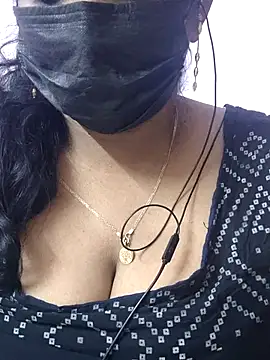 mallu-sumi online show from 04/30/26, 09:08