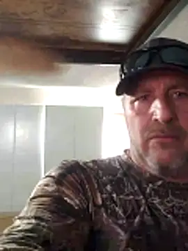 girthbrooks1269 online show from 12/18/25, 09:10