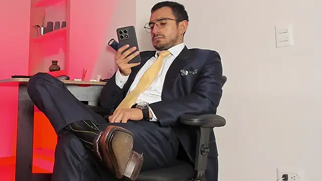 Snapshot of pablo-rincon95 chatting on 02/24/25, 12:16 pablo-rincon95 online show from 02/24/25, 12:16