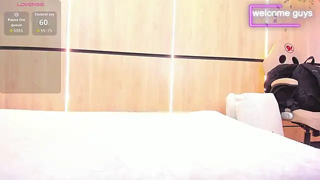 adela chase online show from 09/26/25, 02:48