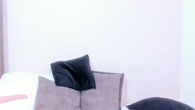 Krystal cambell1 online show from 02/18/25, 11:41