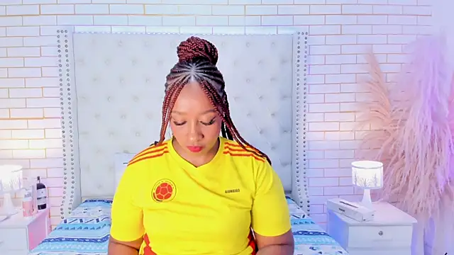 Snapshot of Krystal_cambell1 chatting on 02/06/26, 08:01 Krystal cambell1 online show from 02/06/26, 08:01