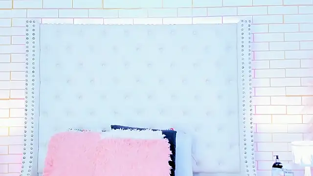 Snapshot of Krystal_cambell1 chatting on 03/05/26, 08:16 Krystal cambell1 online show from 03/05/26, 08:16