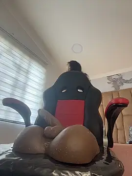 Emily Trujillo online show from 06/19/26, 07:50