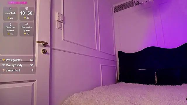 horny blondiee online show from 02/07/25, 11:23