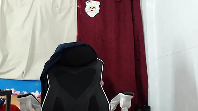 Aranza-Queen online show from 12/22/24, 04:38