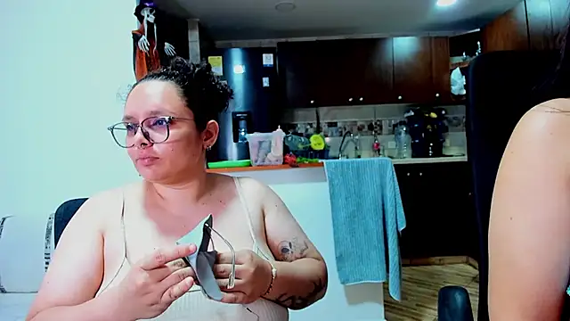 Snapshot of Mabelydani chatting on 10/04/25, 10:41 Mabelydani online show from 10/04/25, 10:41