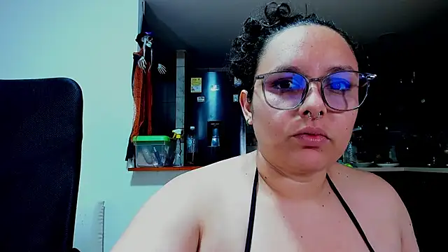 Snapshot of Mabelydani chatting on 10/11/25, 10:30 Mabelydani online show from 10/11/25, 10:30