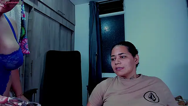 Snapshot of Mabelydani chatting on 11/22/25, 11:37 Mabelydani online show from 11/22/25, 11:37