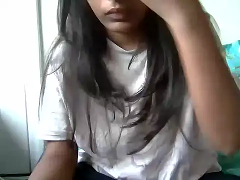 Snapshot of 85198 chatting on 03/02/26, 04:58 85198 online show from 03/02/26, 04:58