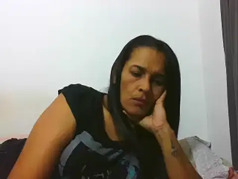 latinbrunettet online show from 02/18/25, 01:11