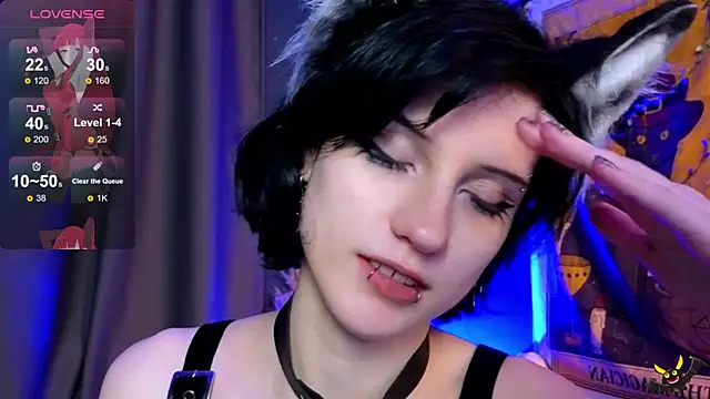 Snapshot of dark_vamp_ chatting on 12/11/24, 03:13 dark vamp  online show from 12/11/24, 03:13