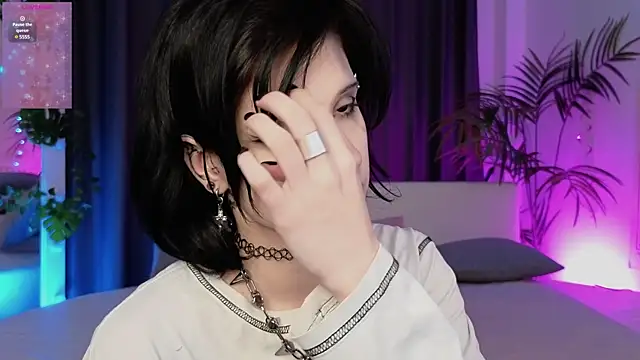 Snapshot of dark_vamp_ chatting on 01/20/25, 02:03 dark vamp  online show from 01/20/25, 02:03