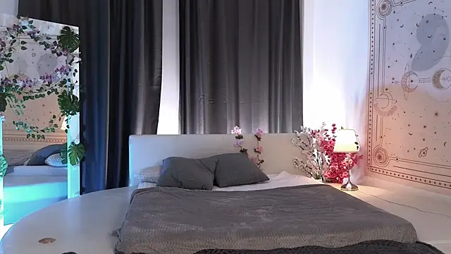 Snapshot of dark_vamp_ chatting on 03/07/25, 10:45 dark vamp  online show from 03/07/25, 10:45