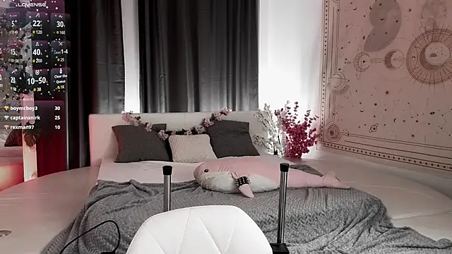 Snapshot of dark_vamp_ chatting on 03/08/25, 03:24 dark vamp  online show from 03/08/25, 03:24