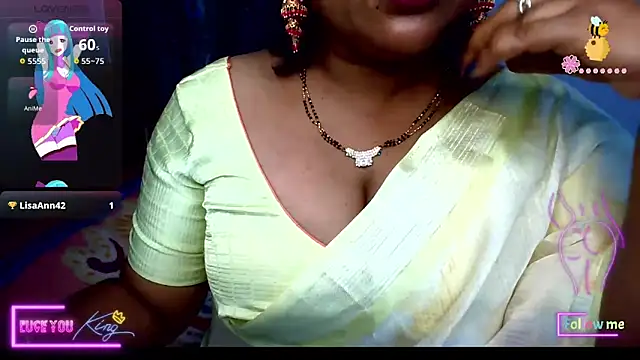 Snapshot of honey-sexy chatting on 04/25/26, 06:16 honey-sexy online show from 04/25/26, 06:16