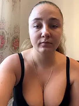 Snapshot of Joannakiss chatting on 10/05/25, 01:20 Joannakiss online show from 10/05/25, 01:20