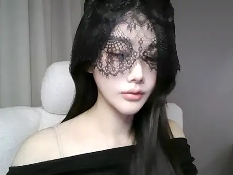 Snapshot of xiaxia-baby_ chatting on 11/25/25, 05:13 xiaxia-baby online show from 11/25/25, 05:13