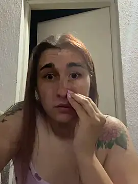 Snapshot of Constanzahud chatting on 09/20/25, 03:51 Constanzahud online show from 09/20/25, 03:51