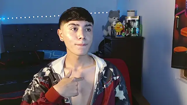 Snapshot of Im_juanda chatting on 12/21/24, 07:49 Im juanda online show from 12/21/24, 07:49