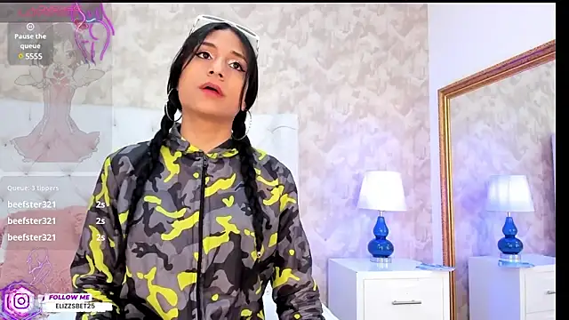 Snapshot of Eliza_Thaylor__ chatting on 01/04/25, 02:35 Eliza Thaylor online show from 01/04/25, 02:35