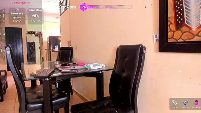 mariana mauricio hot online show from 11/25/25, 07:58