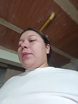 Snapshot of ZuriandAlex chatting on 02/10/26, 11:03 ZuriandAlex online show from 02/10/26, 11:03