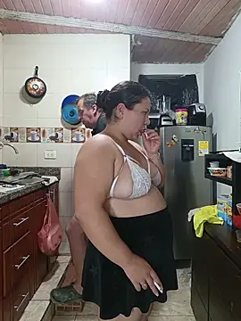 Snapshot of ZuriandAlex chatting on 02/11/26, 01:10 ZuriandAlex online show from 02/11/26, 01:10