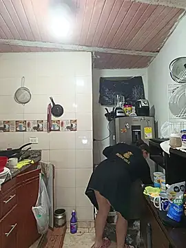 Snapshot of ZuriandAlex chatting on 02/14/26, 01:57 ZuriandAlex online show from 02/14/26, 01:57