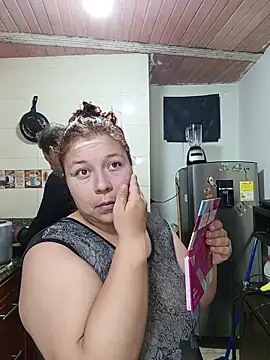 Snapshot of ZuriandAlex chatting on 03/03/26, 03:23 ZuriandAlex online show from 03/03/26, 03:23