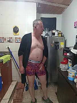 Snapshot of ZuriandAlex chatting on 03/11/26, 02:06 ZuriandAlex online show from 03/11/26, 02:06