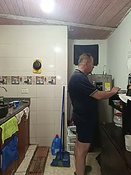 Snapshot of ZuriandAlex chatting on 03/15/26, 03:34 ZuriandAlex online show from 03/15/26, 03:34