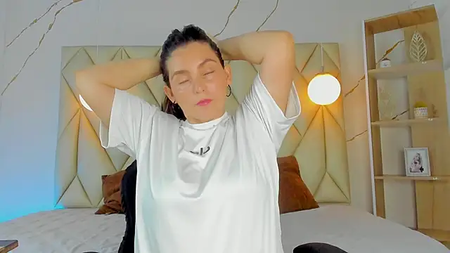 angelswets online show from 11/11/25, 02:39