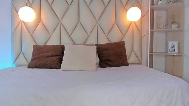 angelswets online show from 11/26/25, 01:34